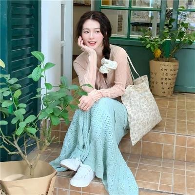 玫瑰园里的老少爷们儿